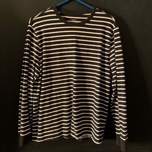 GAP black and white striped sweater shirt
